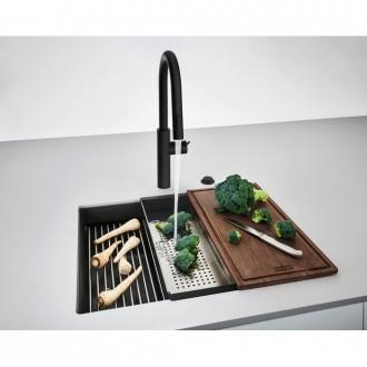 Кухонна мийка Franke Kubus 2 KNG 110-52 (125.0732.283) Black Edition